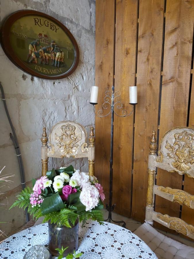 Bed and Breakfast Le Manoir Des Roches Bourré Zewnętrze zdjęcie